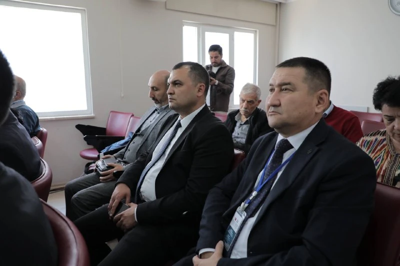 🇺🇿🇹🇷O‘zbekiston va Turkiya: adabiyot orqali do‘stlik va ma’rifat ko‘prigi mustahkamlanmoqda