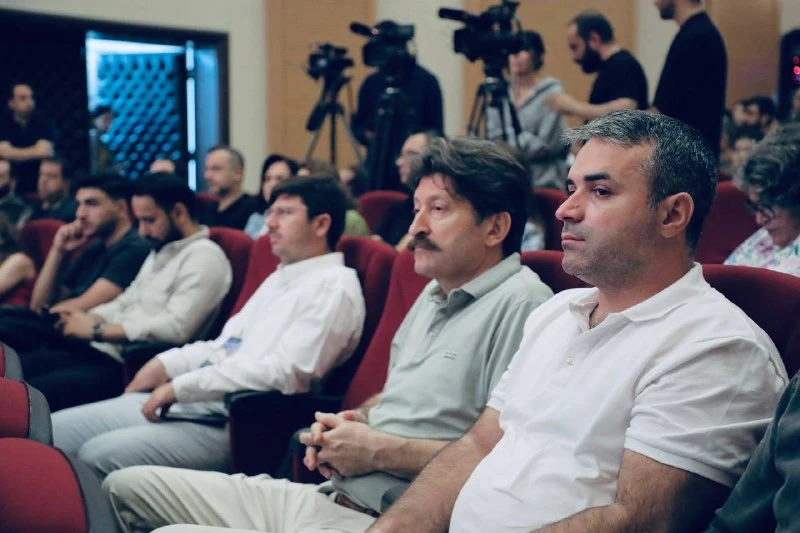 Ayni paytda Xatay Mustafo Kemal universitetida “BIR ILDIZ, BIR MA’RIFAT: О‘ZBEKISTON – TURKIYA DО‘STLIK KО‘PRIGI” nomli forum bo'lib o'tmoqda.